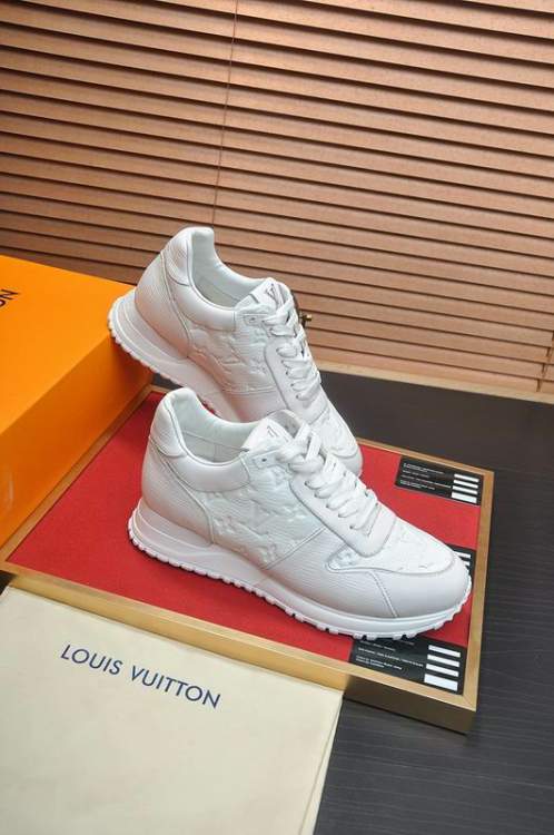Picture of Louis Vuitton Shoes _SKULVsz38-45mnf040717070
